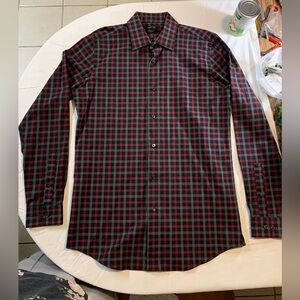 Men's Black and Red Plaid Shirt
APT 9 48L44W(cm)